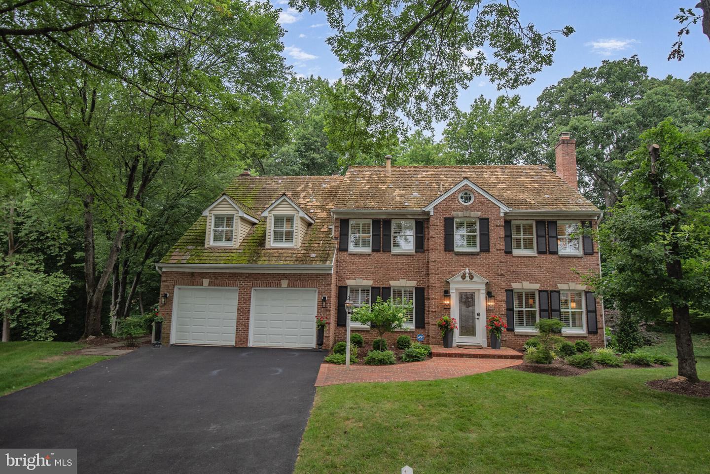 15508 Summer Grove Court  Gaithersburg MD 20878 photo