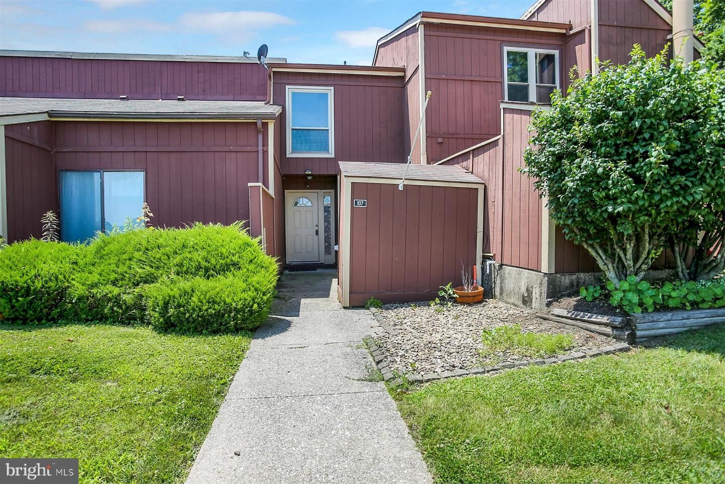 Property Photo:  107 Melissa Court  PA 17025 