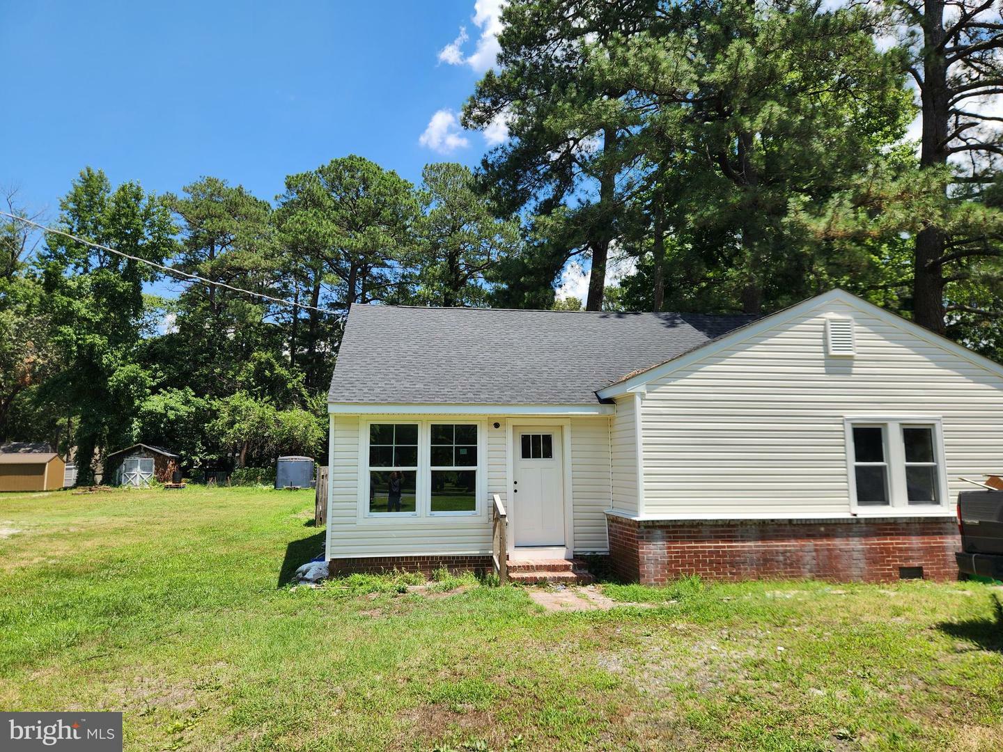 Property Photo: 507 W Main Street MD 21826