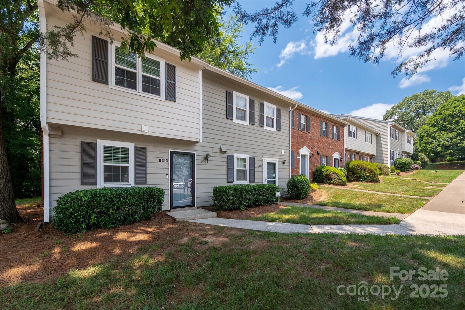 Property Photo:  6013 Heath Valley Road  NC 28210 