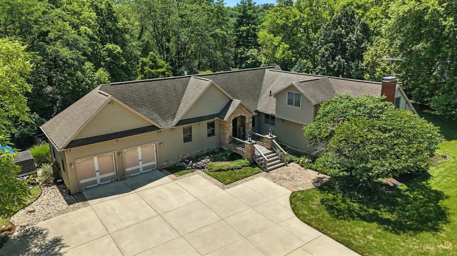 Property Photo: 6441 Nickel Road OH 45036