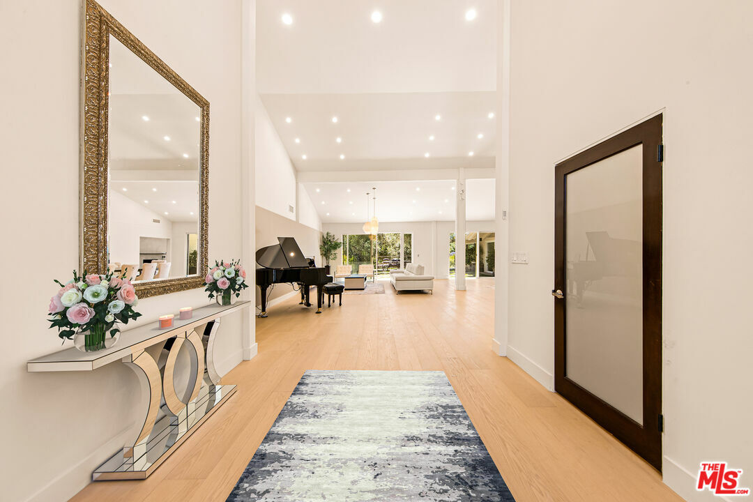 Property Photo: 16544 Park Lane Cir CA 90049