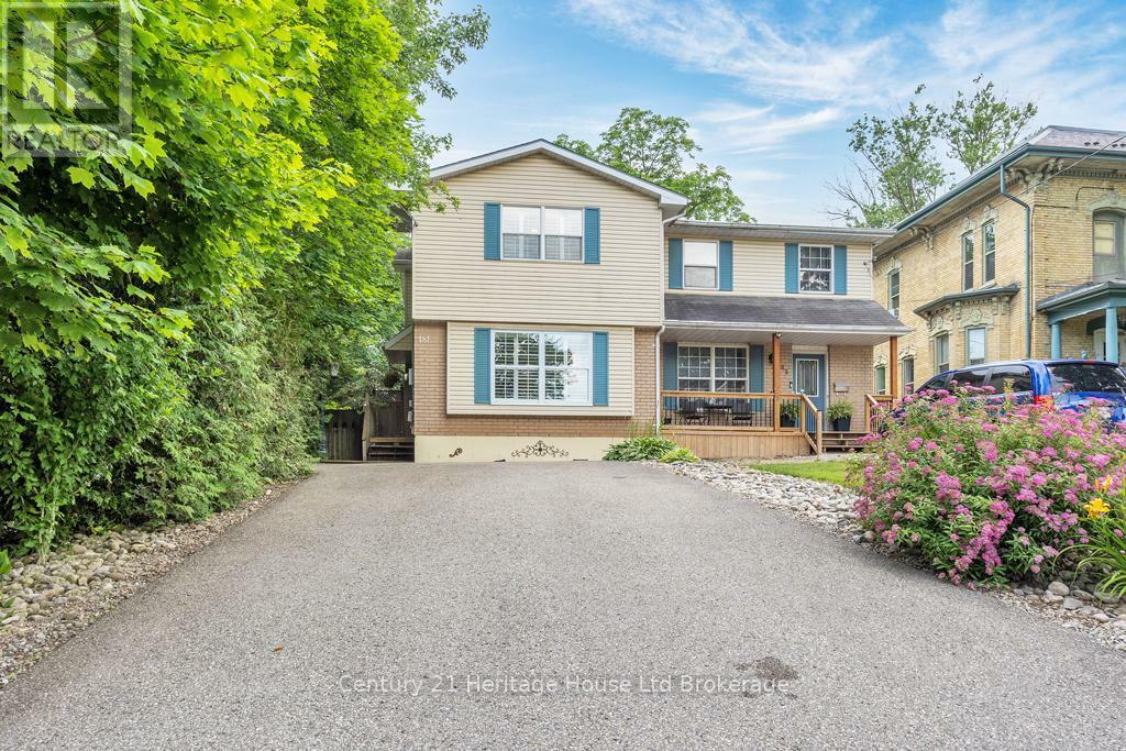 Property Photo: 181 Thames Street North ON N5C 3E1