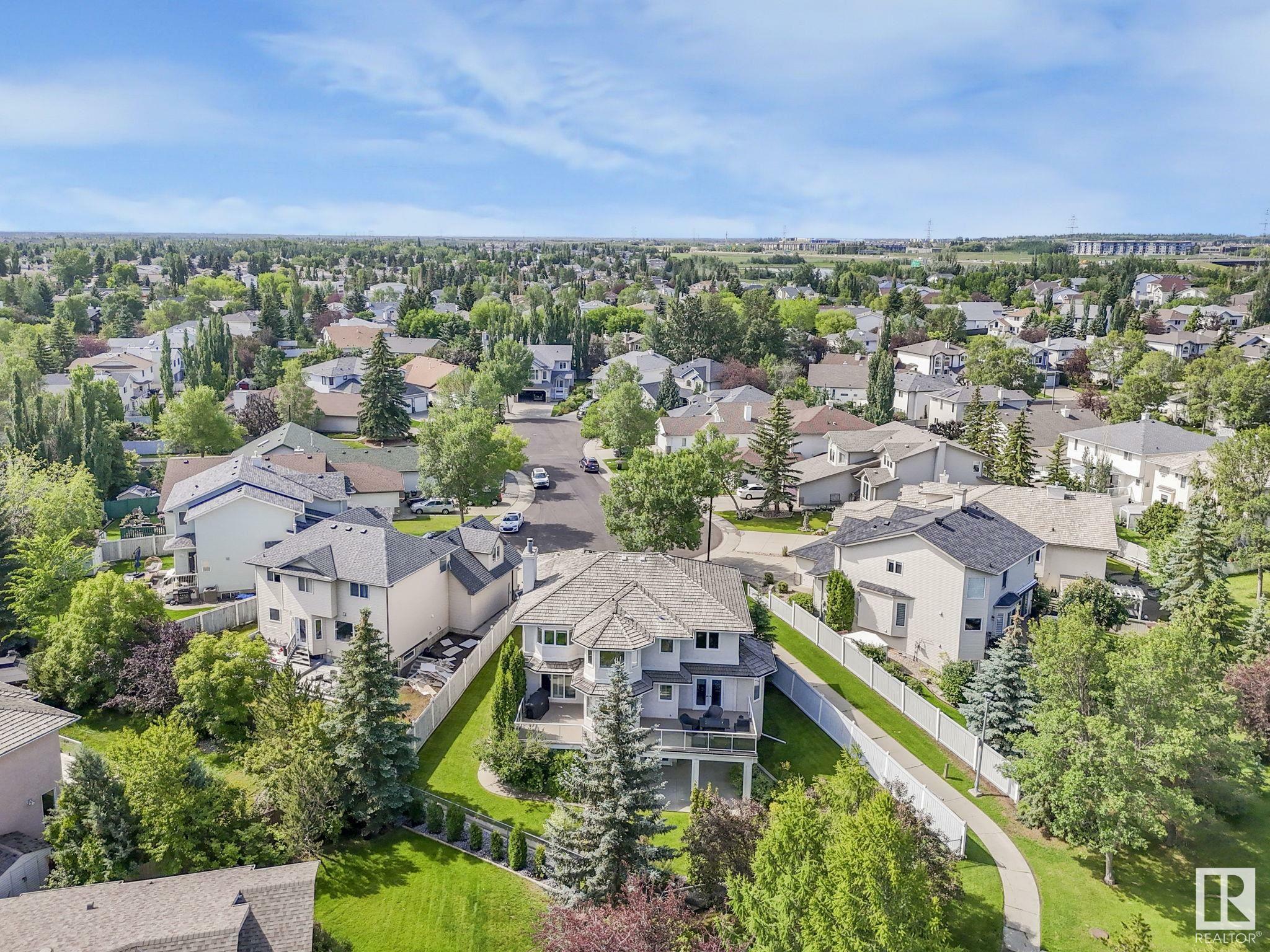 Property Photo: 227 Ormsby Road NW AB T5T 5X5