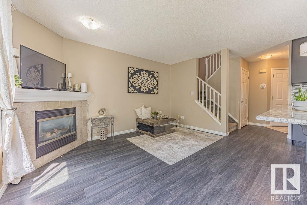 Property Photo:  4350 23 Street NW 11  AB T6T 1X8 