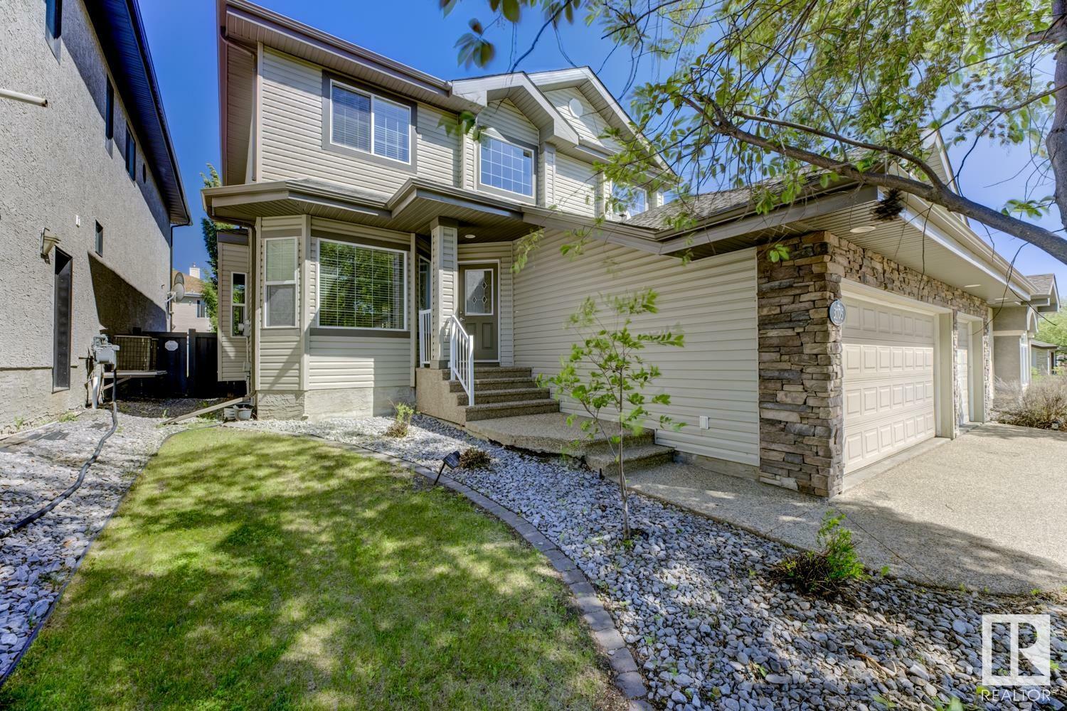 Property Photo: 3105 Tredger Place NW AB T6R 3P3