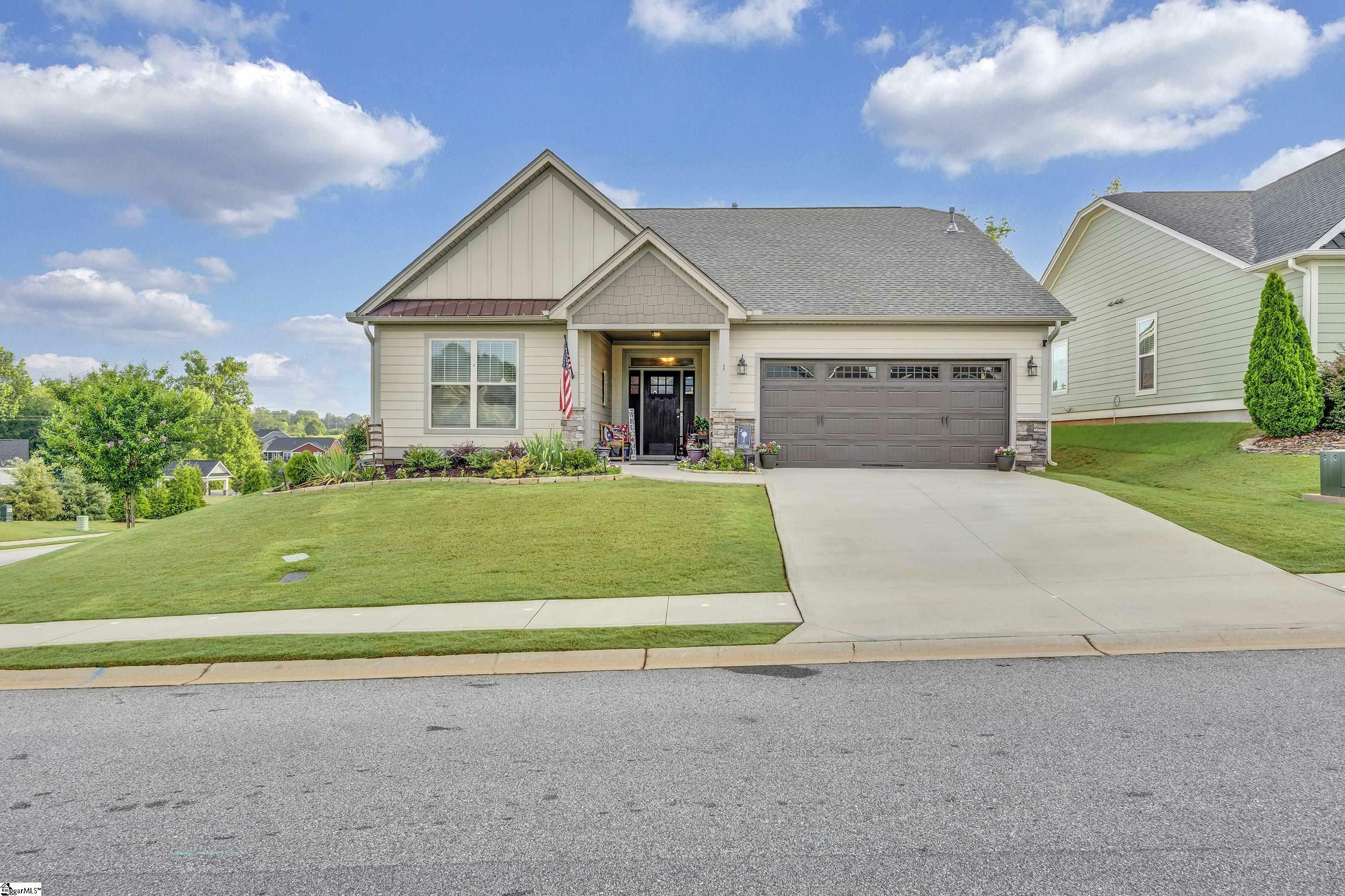Property Photo: 1 Buchanan Ridge Road SC 29687
