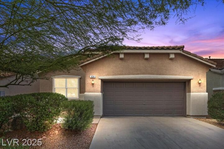 924 Crescent Falls Street  Henderson NV 89011 photo