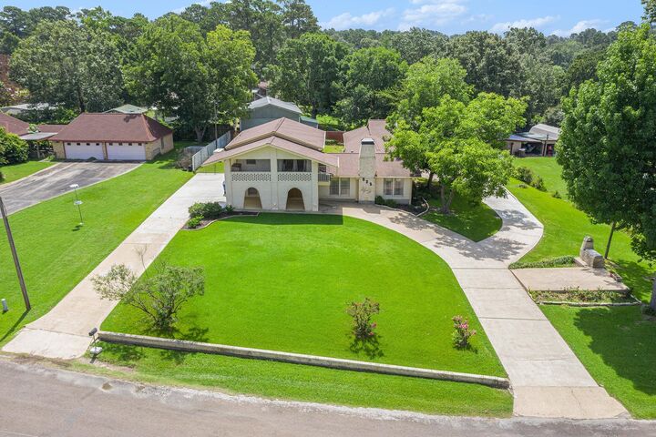 Property Photo:  235 Lakeview Harbor  TX 77360 