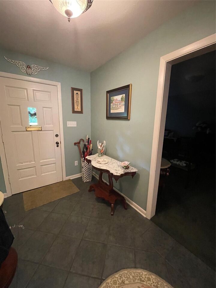 Property Photo: 507 Oak Drive TX 77566