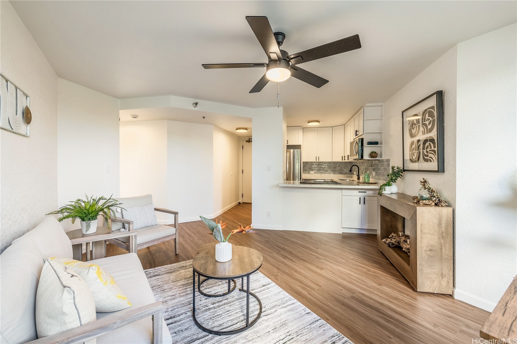 Property Photo: 300 Wai Nani Way 415 HI 96815