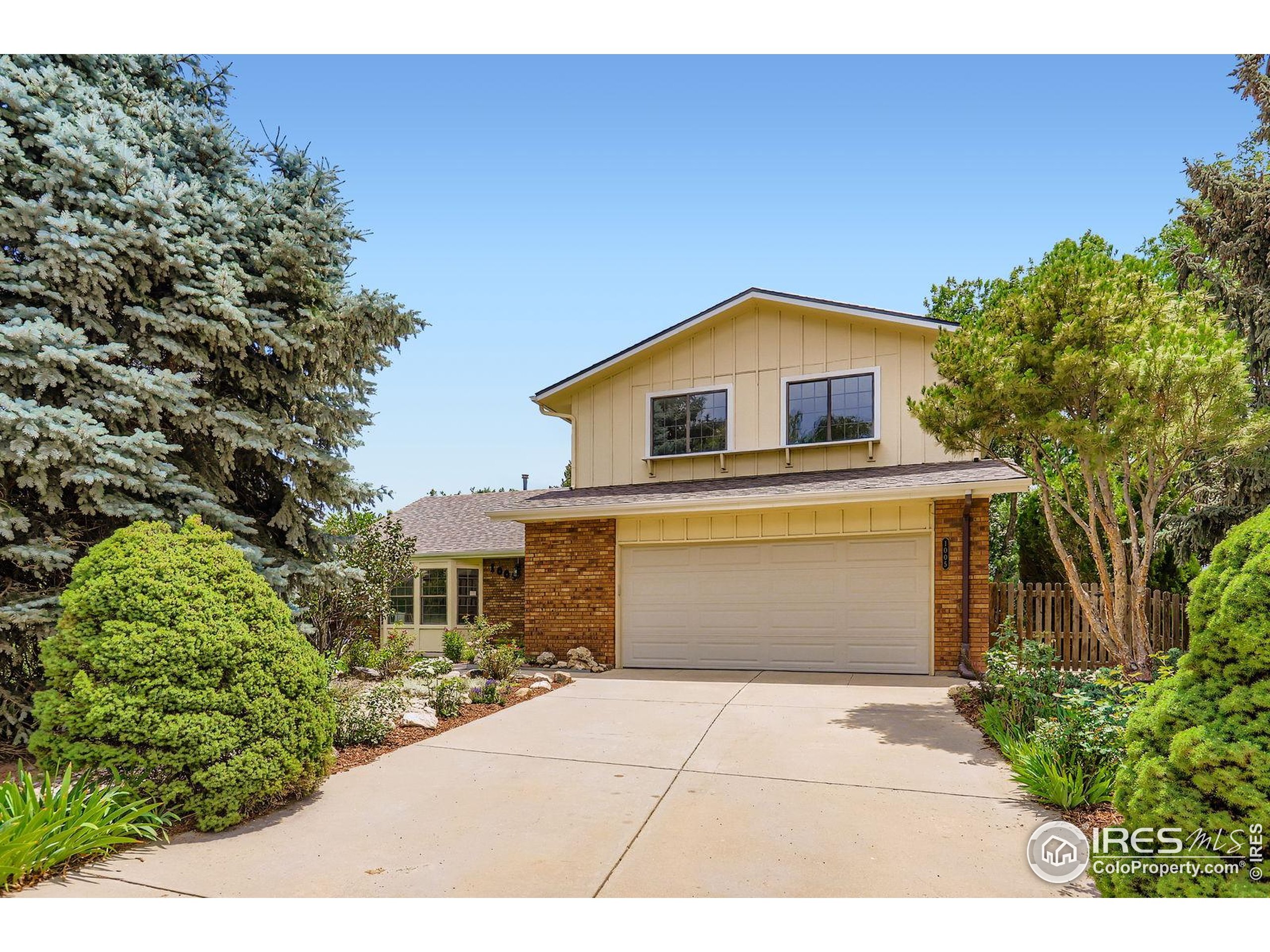 Property Photo:  1005 E 5th Ave  CO 80504 