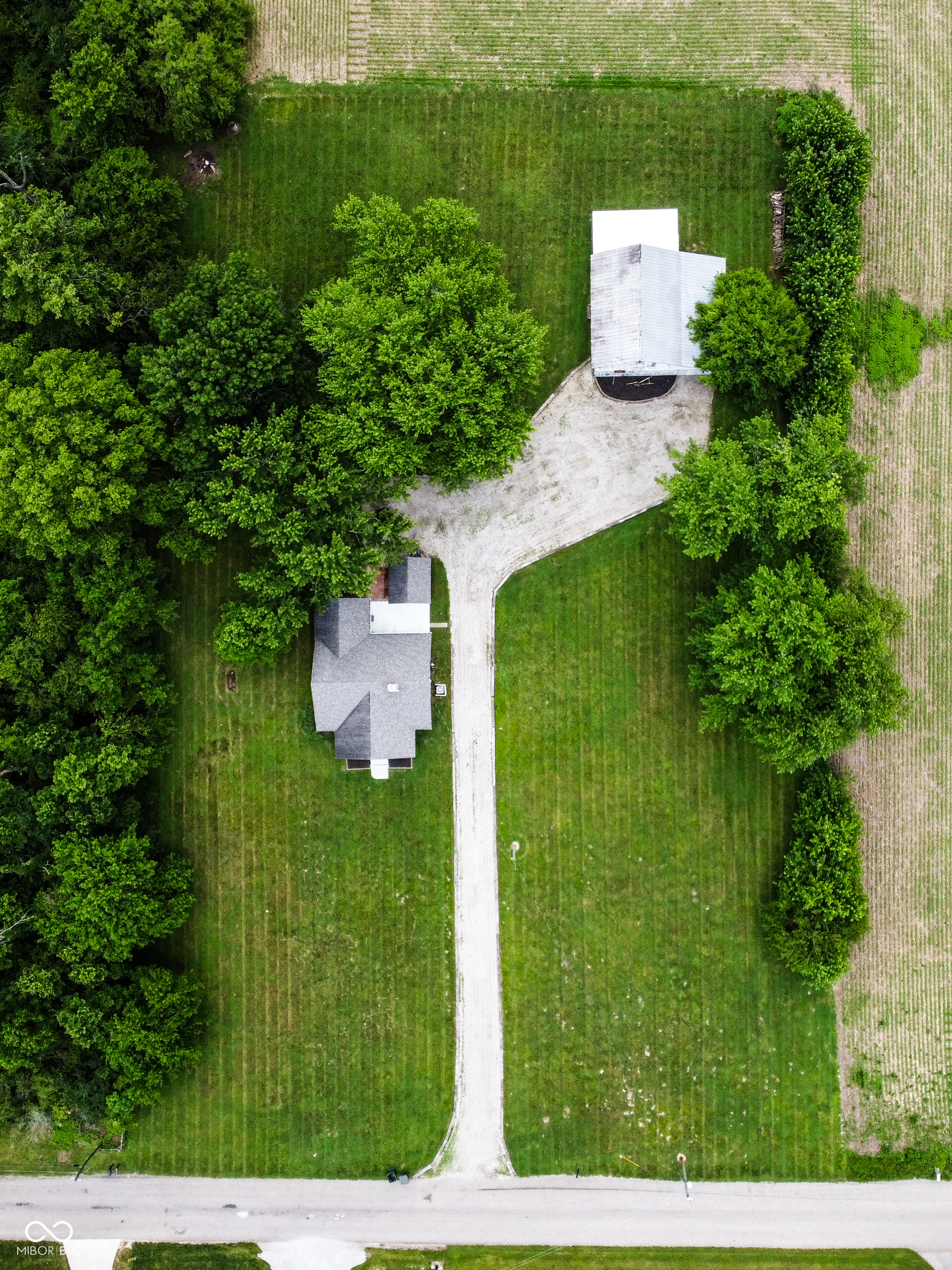 Property Photo: 11280 N Division Road IN 46130