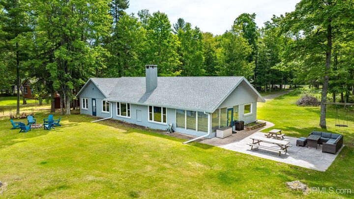 Property Photo:  20727 Park Road  MI 49962 