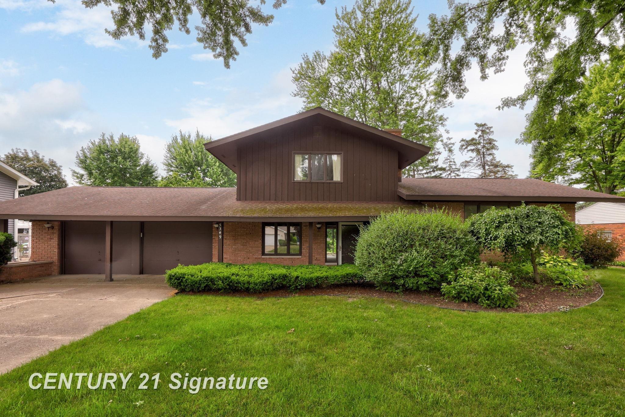 Property Photo: 5349 Vanalleo Drive MI 48638