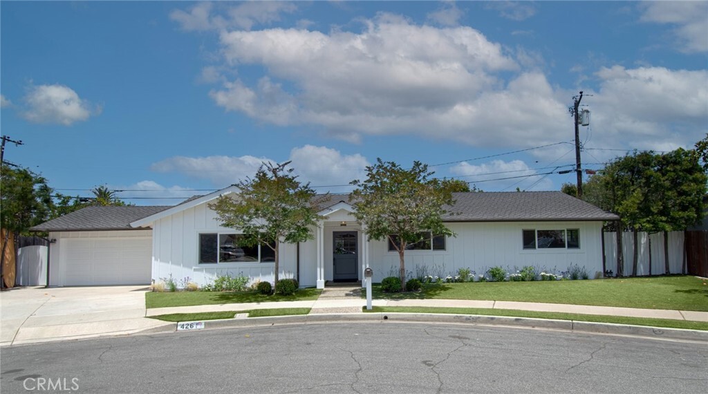 Property Photo: 426 Cambridge Circle CA 92627