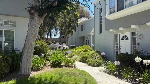 Property Photo: 28313 Paseo El Siena 7 CA 92677