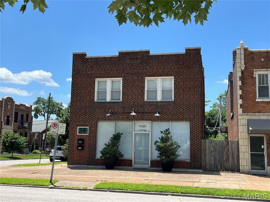 Property Photo: 6020 Southwest Avenue MO 63139