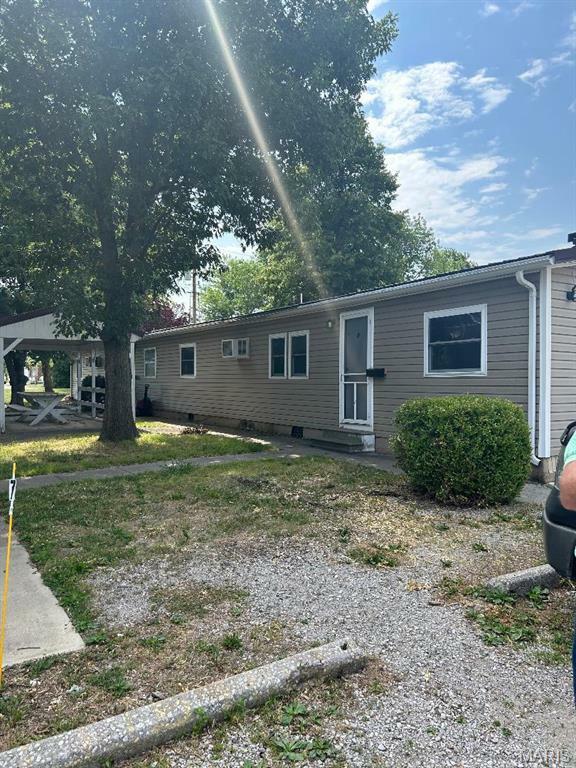 Property Photo: 427-434 East Drive IL 62257