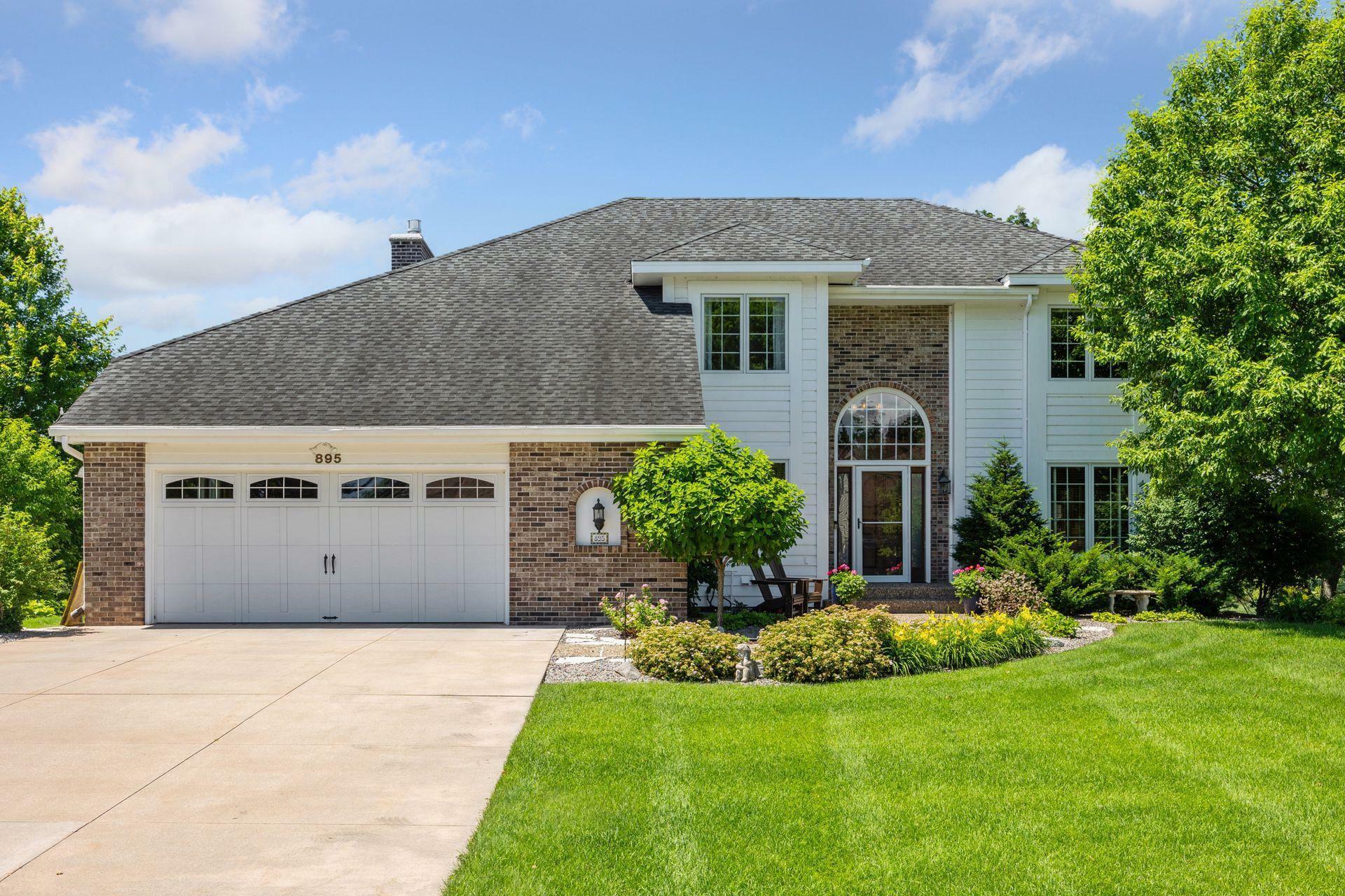Property Photo: 895 Mendakota Court MN 55120