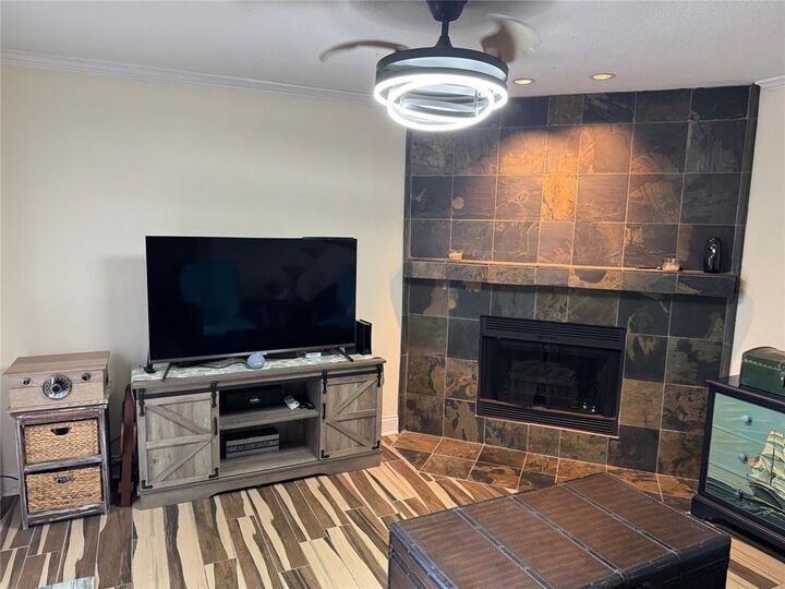Property Photo:  14800 Enterprise Drive 23D  TX 75234 