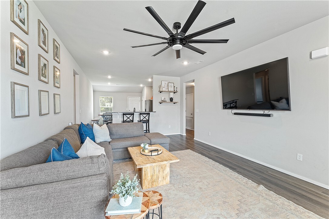 Property Photo: 2586 Chittick Street AR 72751