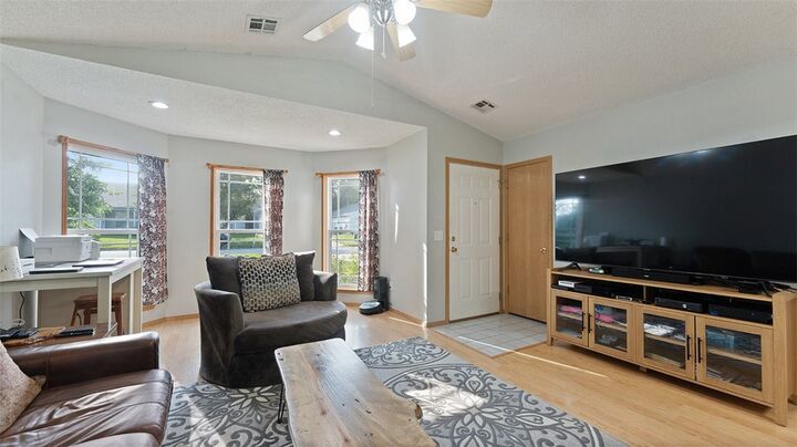 Property Photo:  1210 Spring Street  AR 72712 