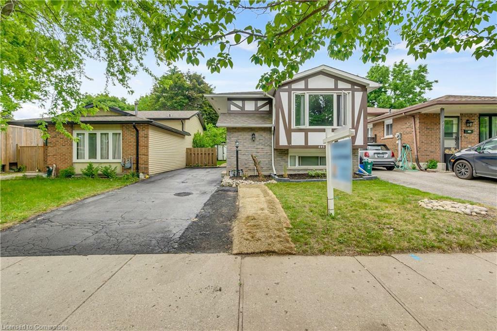 Property Photo: 445 Drummerhill Crescent ON N2T 1G3