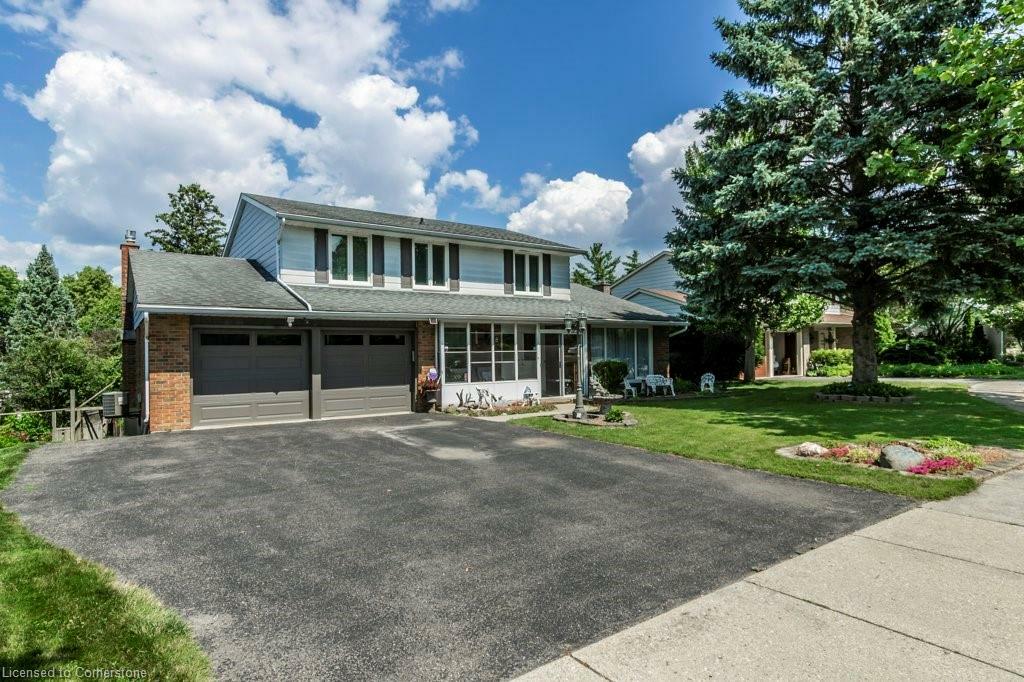 Property Photo: 68 Ridgeview Crescent ON N2L 2P9