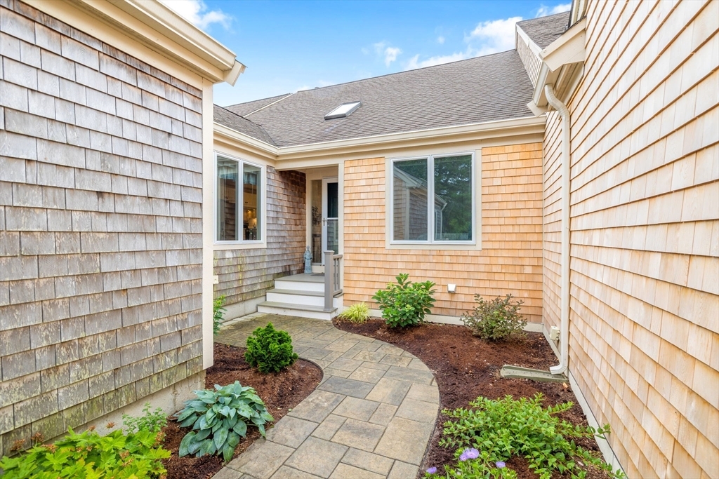 Property Photo:  33 W Woods 33  MA 02675 