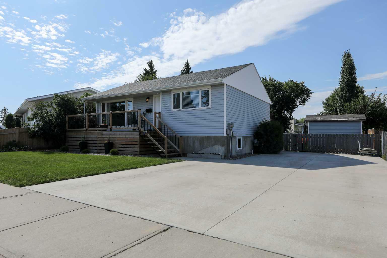Property Photo: 4502 Heritage Place AB T1G 1A1