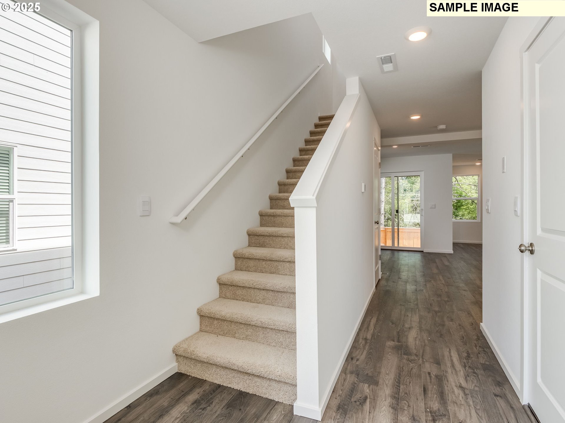 Property Photo: 5509 NE 65th Pl WA 98661