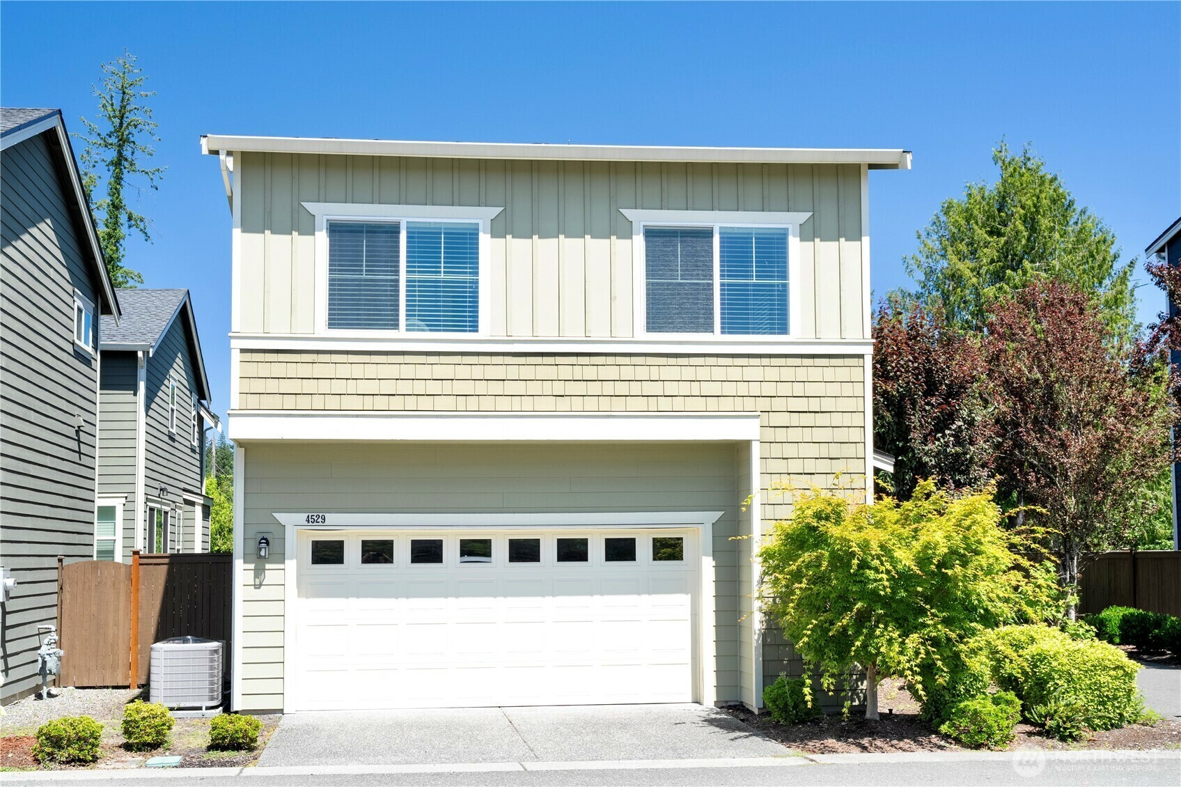 Property Photo: 4529 185th Place SE WA 98012
