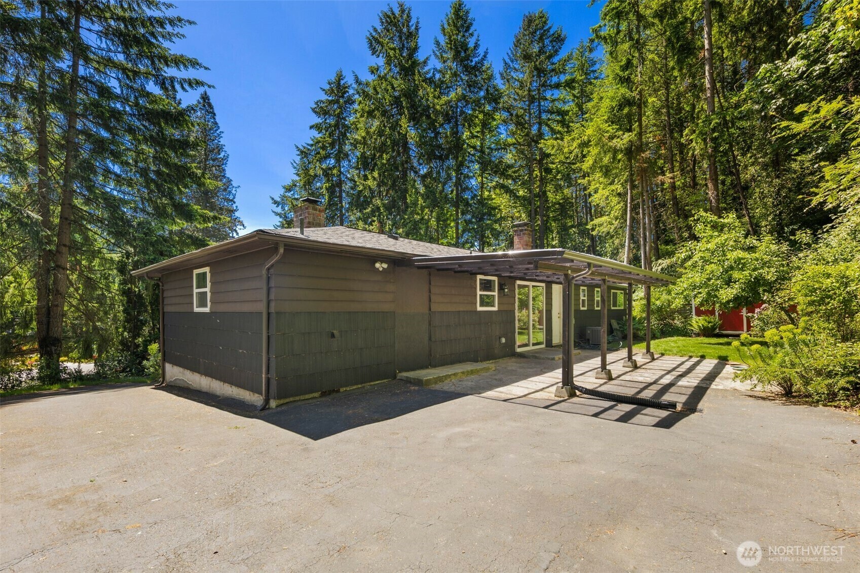 Property Photo: 4006 147th Place WA 98006