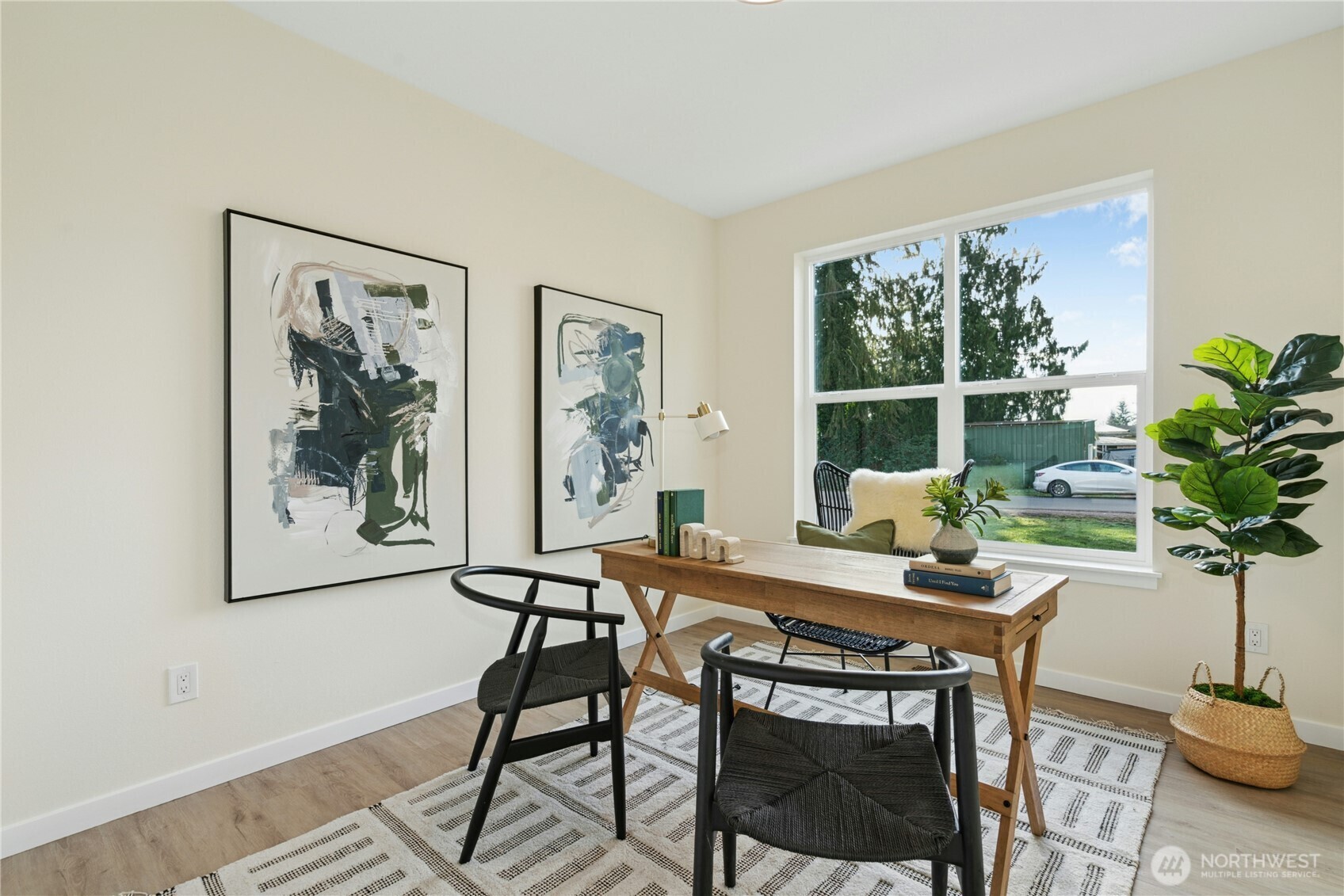 Property Photo:  121  120th Street SE B  WA 98208 
