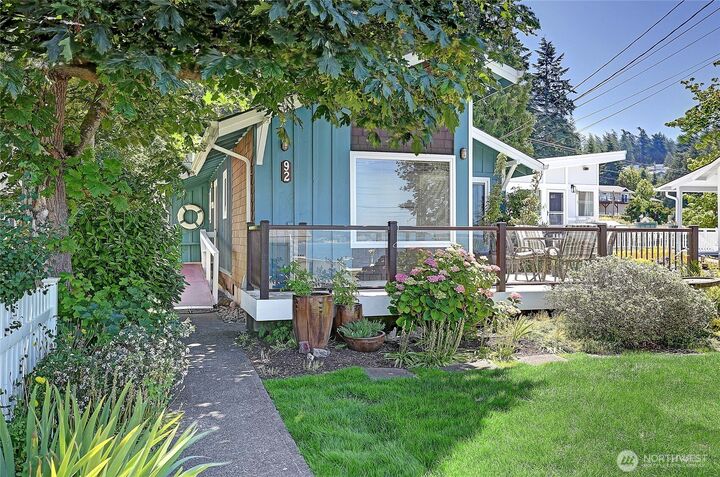 Property Photo:  92  Utsalady Road  WA 98282 
