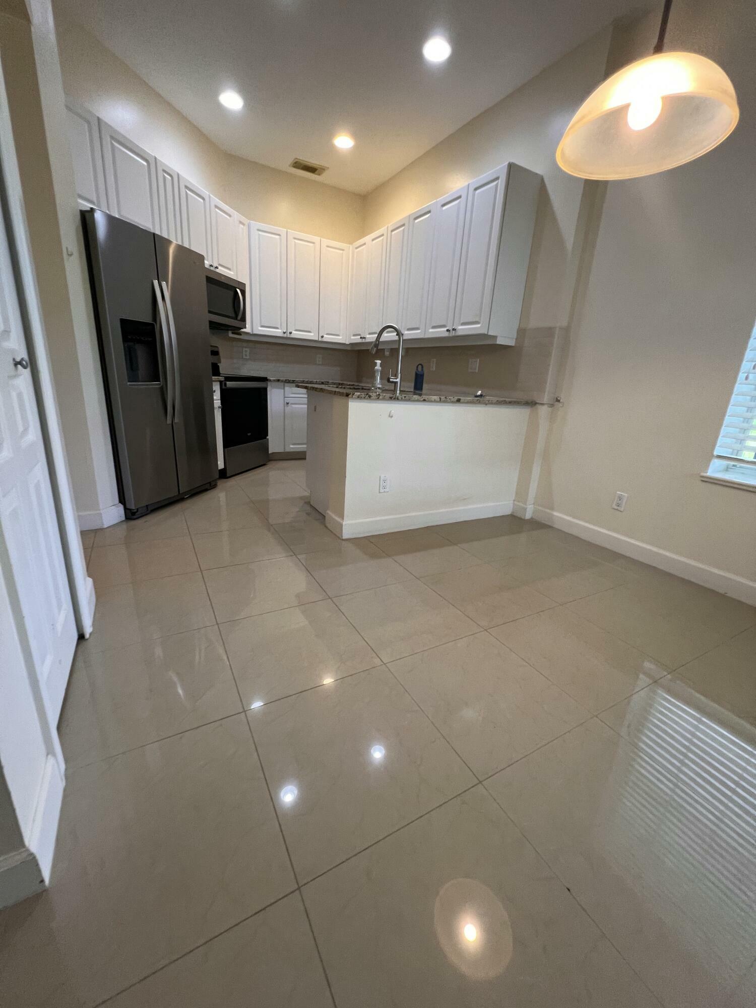 Property Photo: 452 NE Canoe Park Circle Circle FL 34983