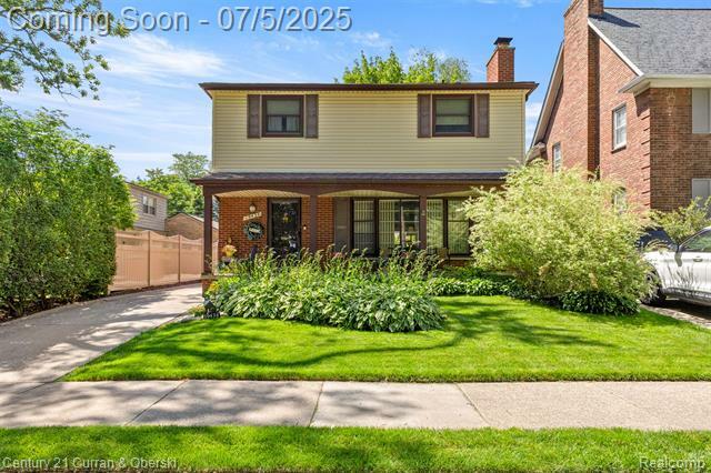 Property Photo: 19434 Outer Drive Court Court MI 48124