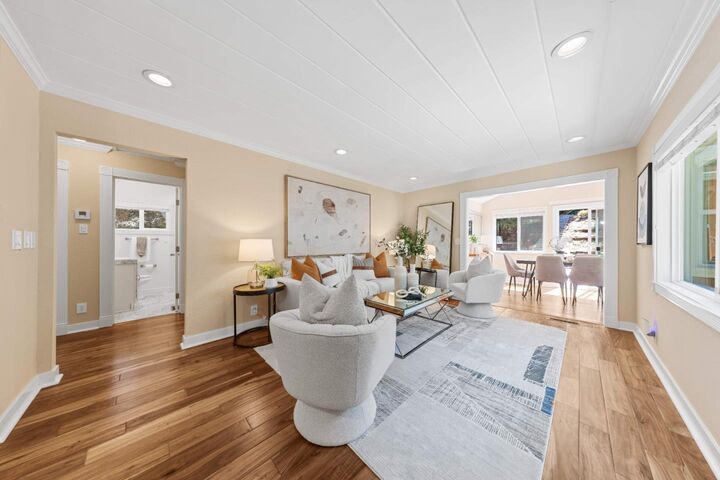 Property Photo: 22304 Regnart Road CA 95014