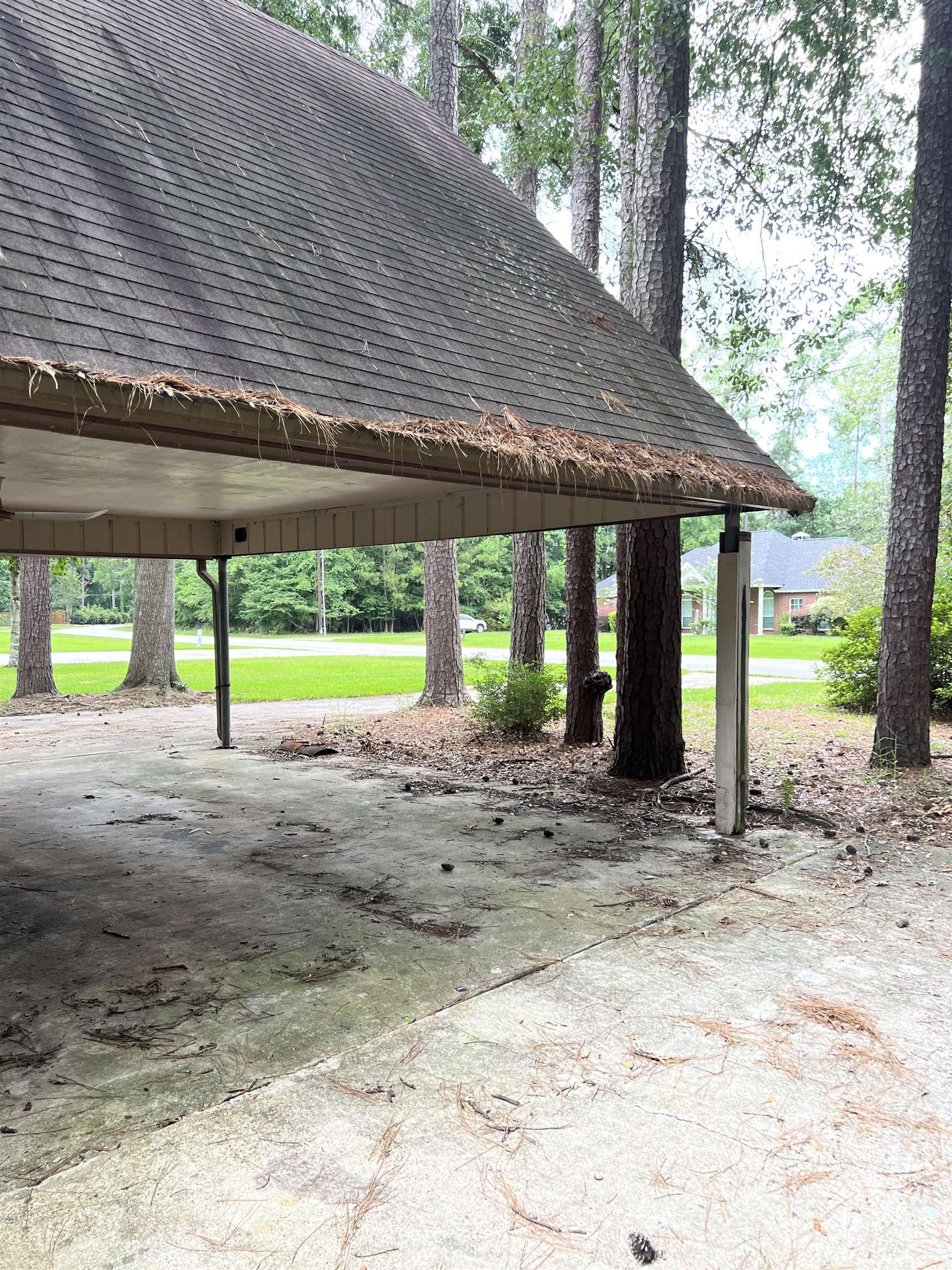 Property Photo: 718 E Wildwood TX 77663