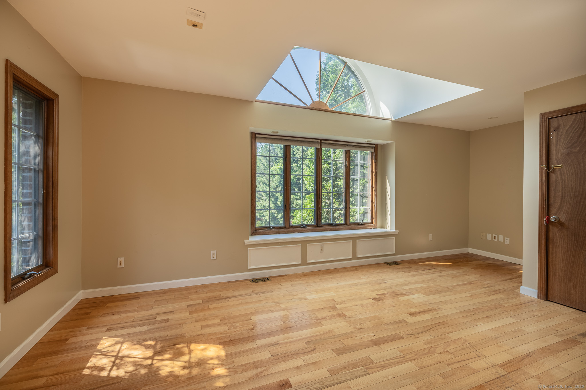 Property Photo: 124 Bugg Hill Road CT 06468