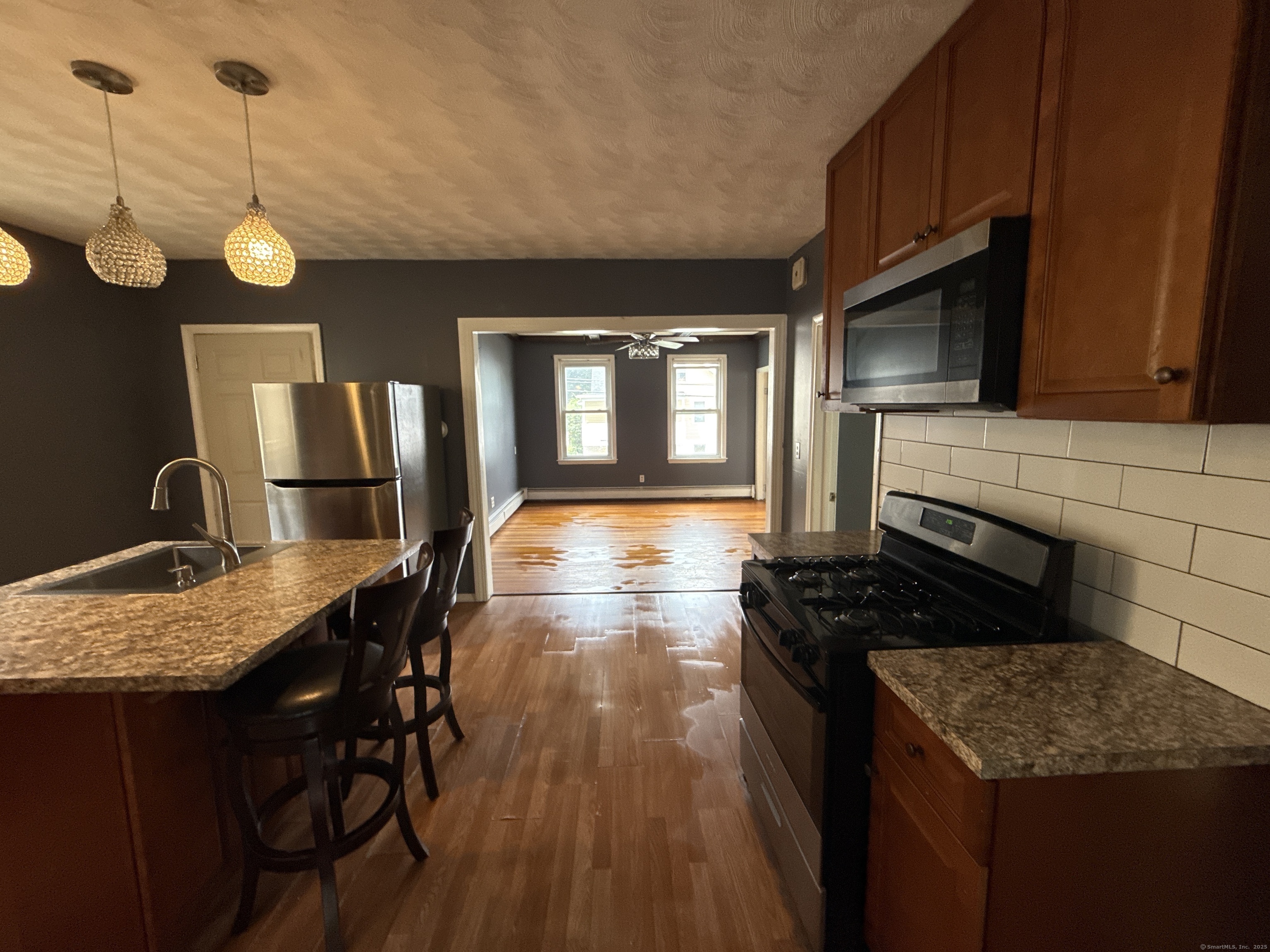 Property Photo: 45 Union Street 2 CT 06051