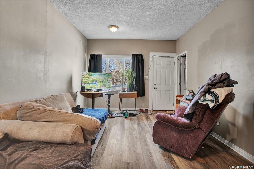 Property Photo: 206 K Avenue S SK S7M 2C8