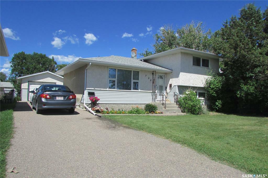 7228 Dewdney Avenue  Regina SK S4T 1E6 photo