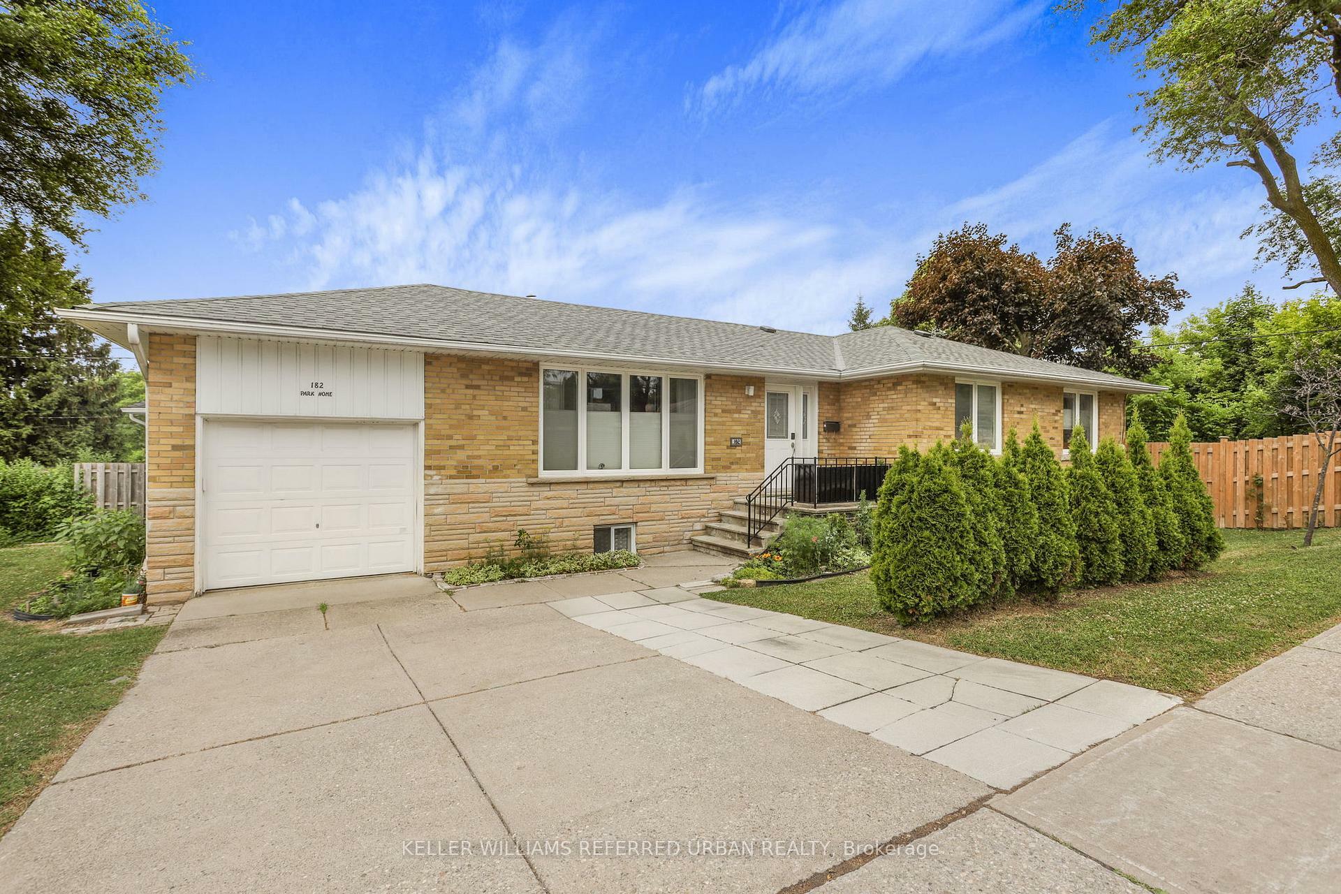 182 Park Home Avenue  Toronto ON M2R 1A2 photo