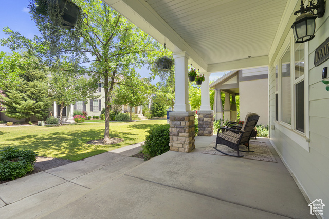 Property Photo: 10907 Tahoe Way UT 84009