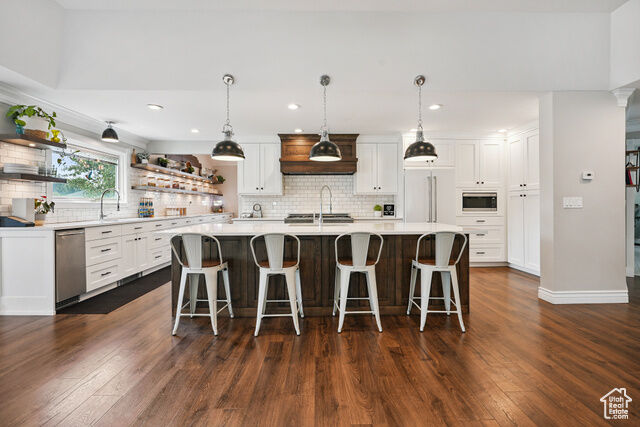 Property Photo: 12671 S Somerdowns Ct UT 84020