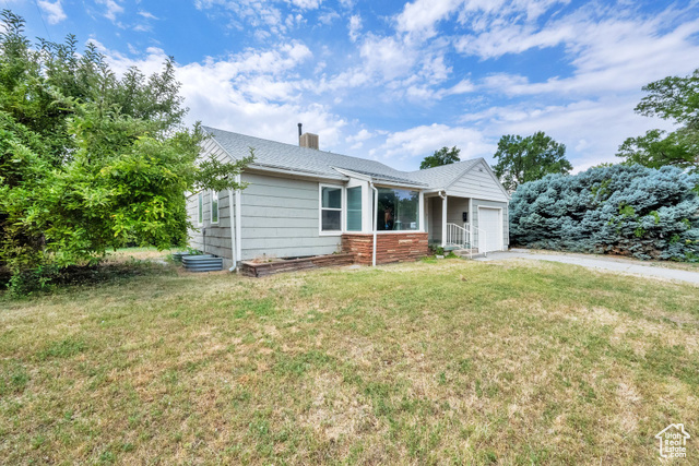 Property Photo: 1067 W Signora Dr UT 84116