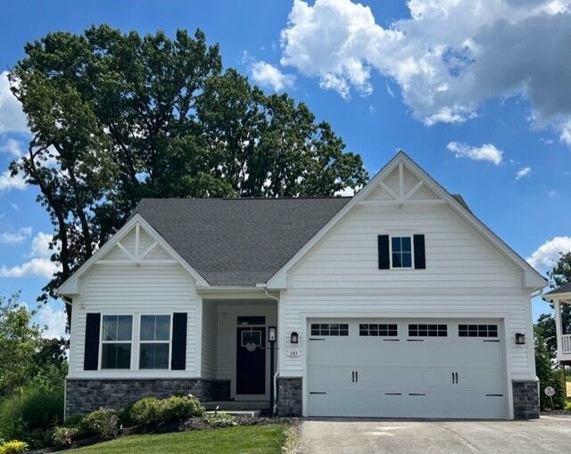 Property Photo: 101 Pleasant Grove Ct PA 15025