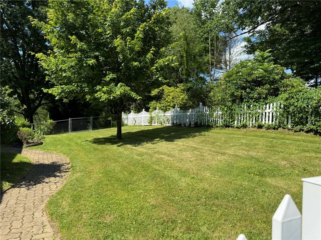 Property Photo: 960 Watt Road PA 15613